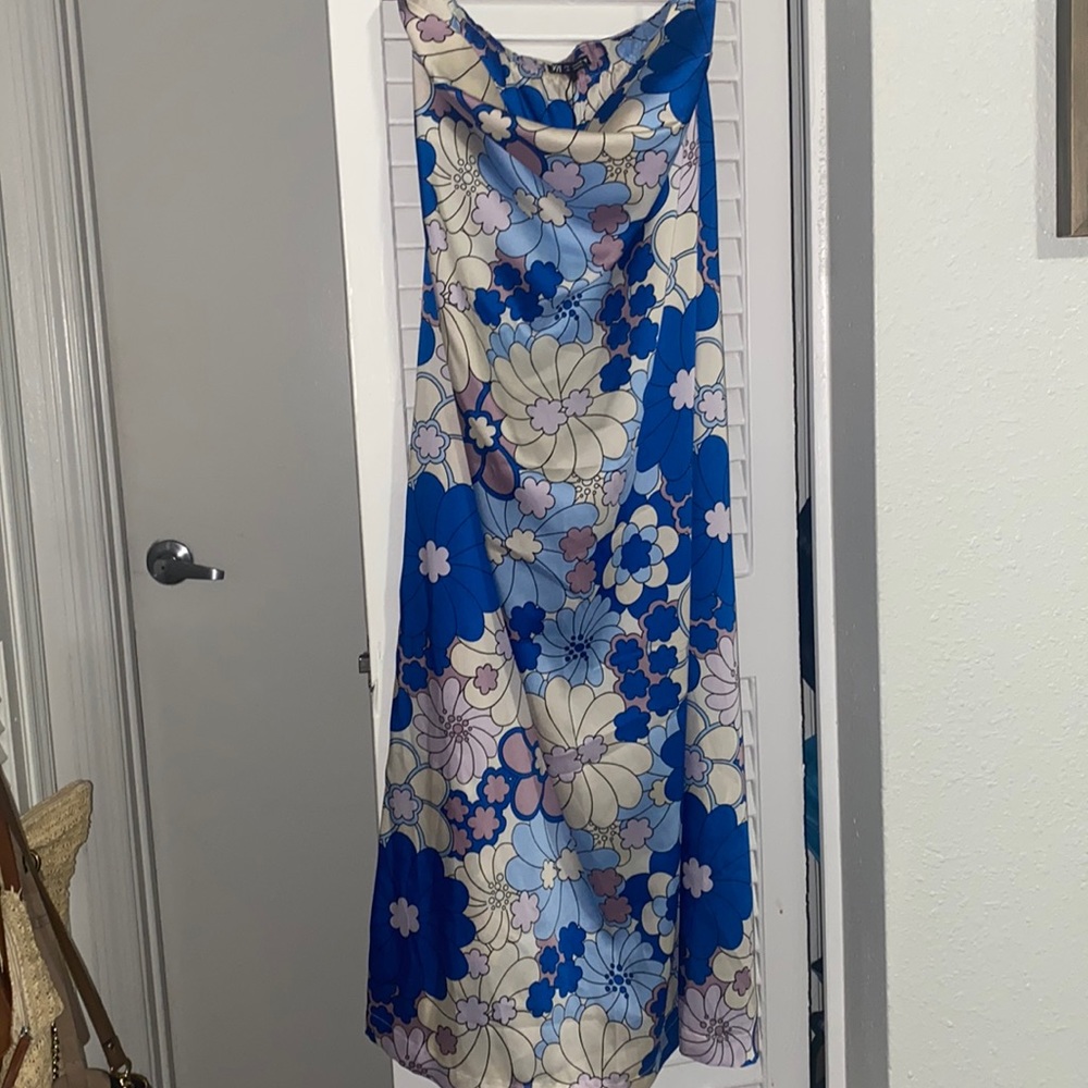 Blue floral ZARA midi dress